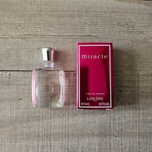 Lancome Miracle Eau de Parfum with Pink Accents